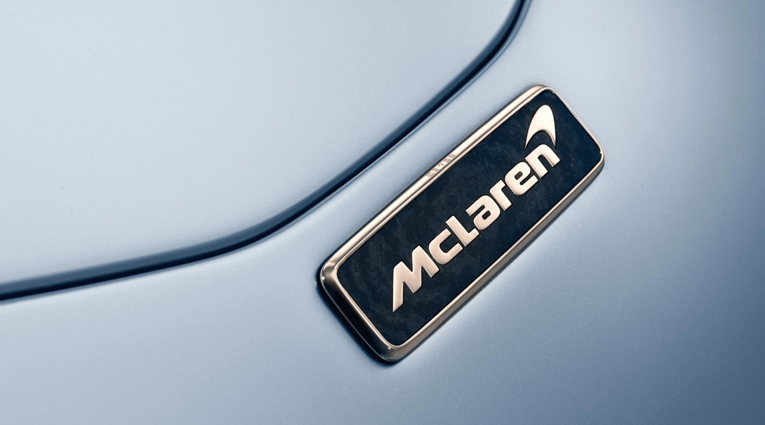 Ficha técnica McLaren 540C 2015 V8 3.8L 540 CV