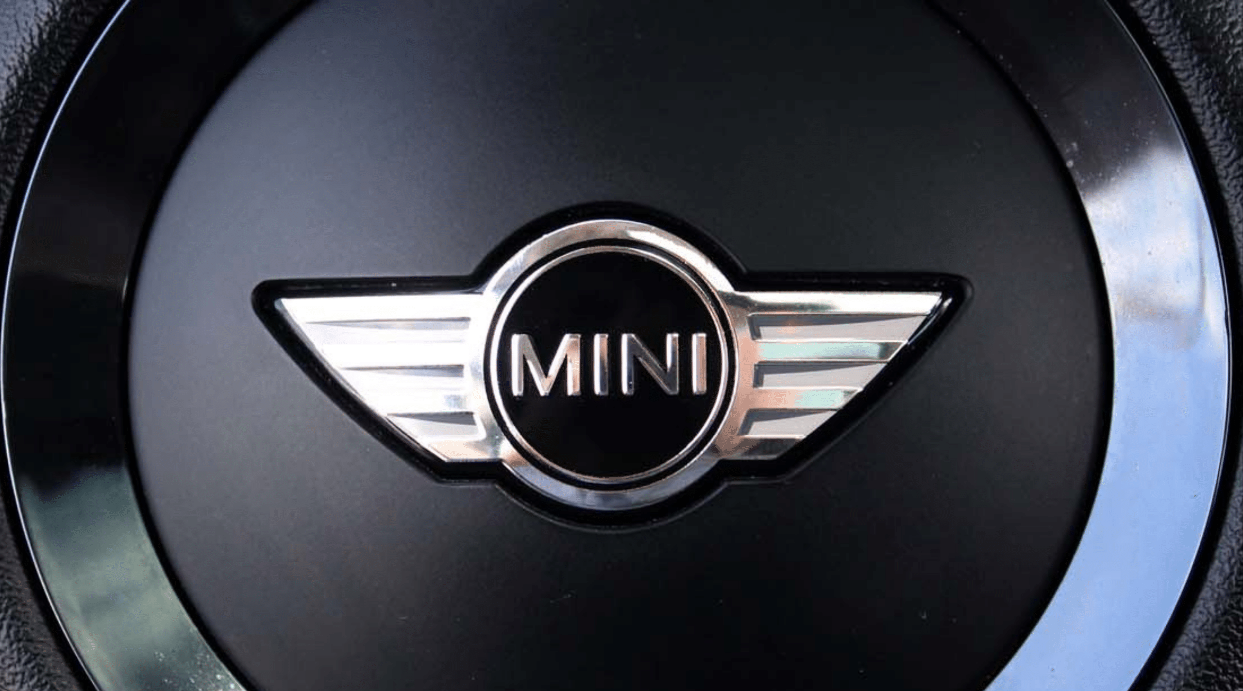 Ficha técnica Mini Countryman 2022